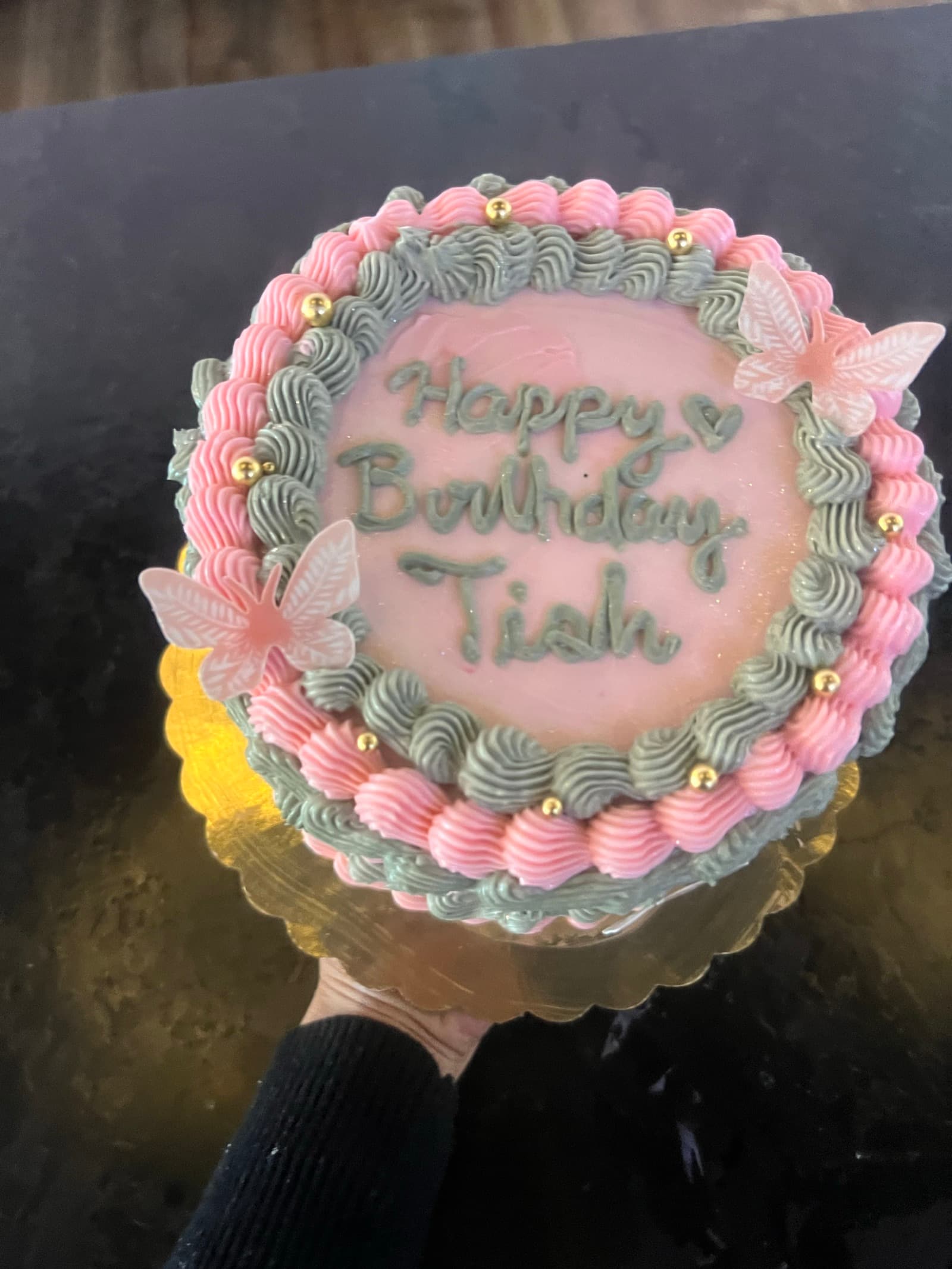 Custom cake design